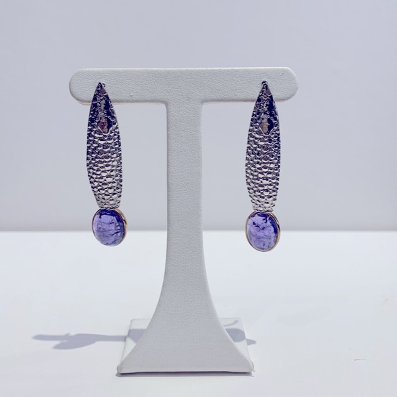 Sterling Silver 10.95 TW Tanzanite Dangle Earrings - Picture 1 of 6